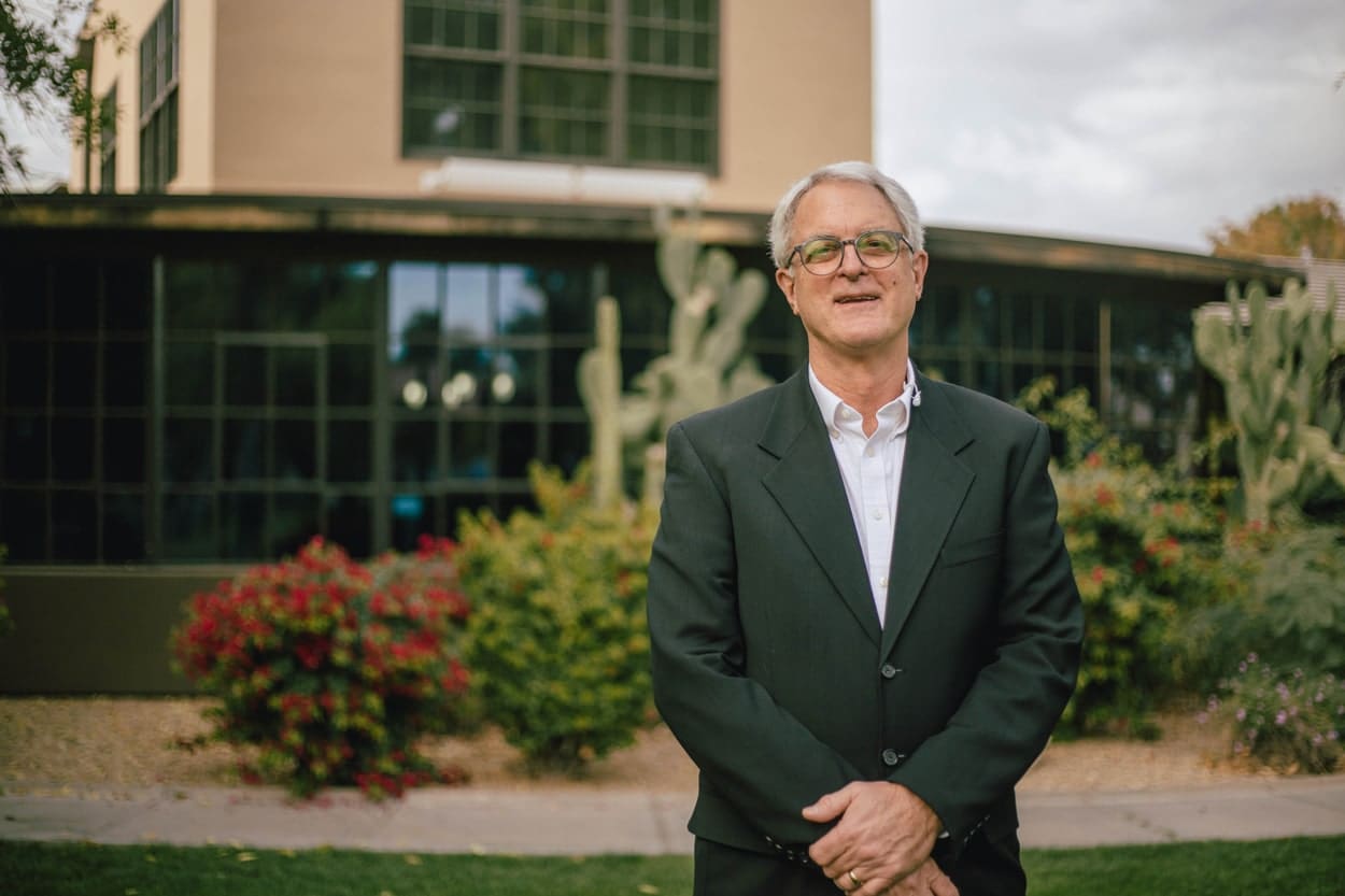 Dr. George Barna